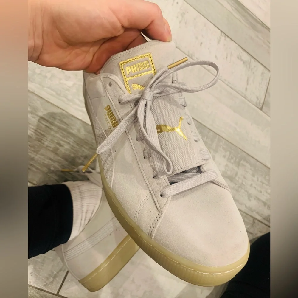 PUMA Off White Old School Suede Classic Shoes Sneakers Women